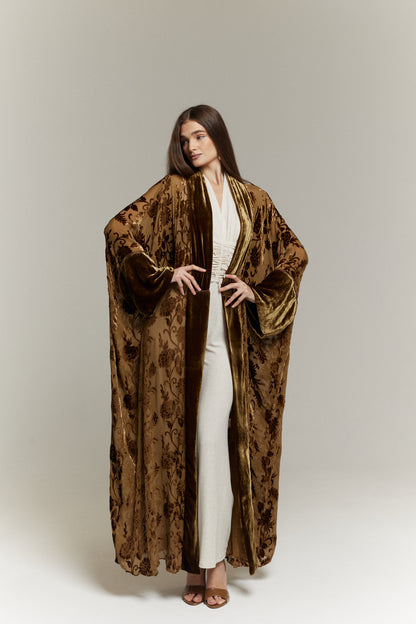 Rosa Abaya | Brown