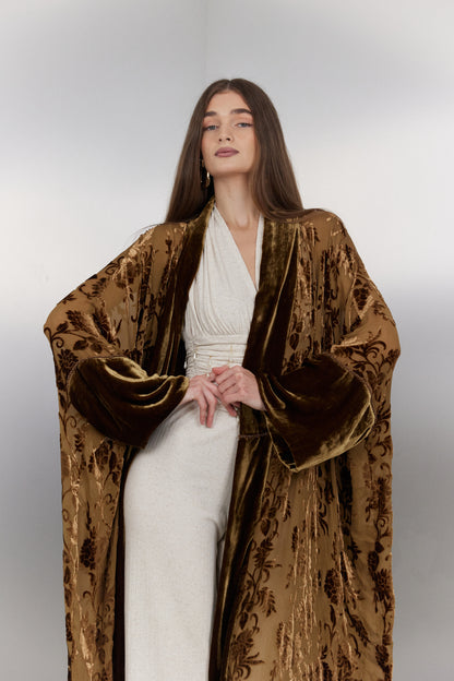 Rosa Abaya | Brown
